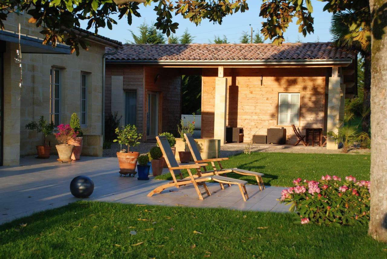 Saint-Magne-de-Castillon Les Ambeles B&B 외부 사진