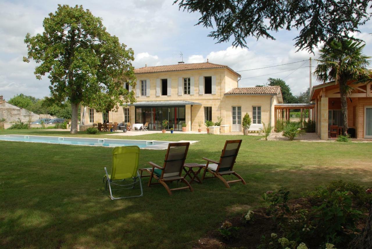 Saint-Magne-de-Castillon Les Ambeles B&B 외부 사진